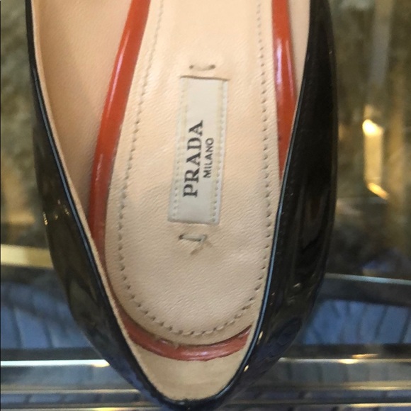 Prada pumps - Picture 6 of 7
